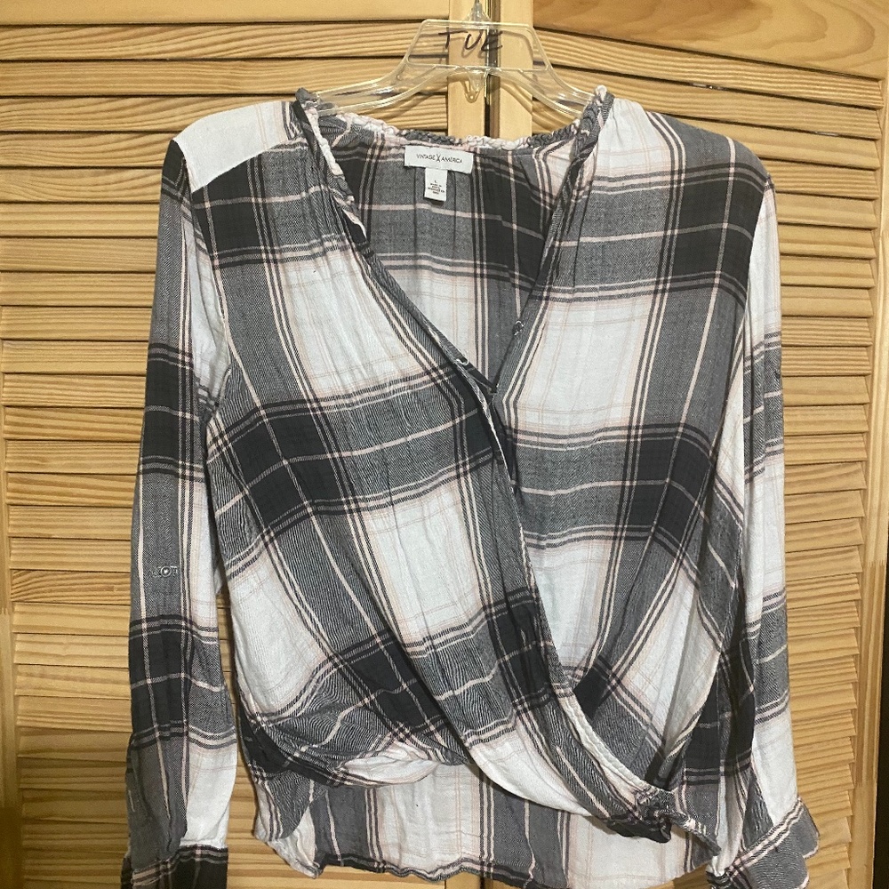 Criss cross plaid shirt